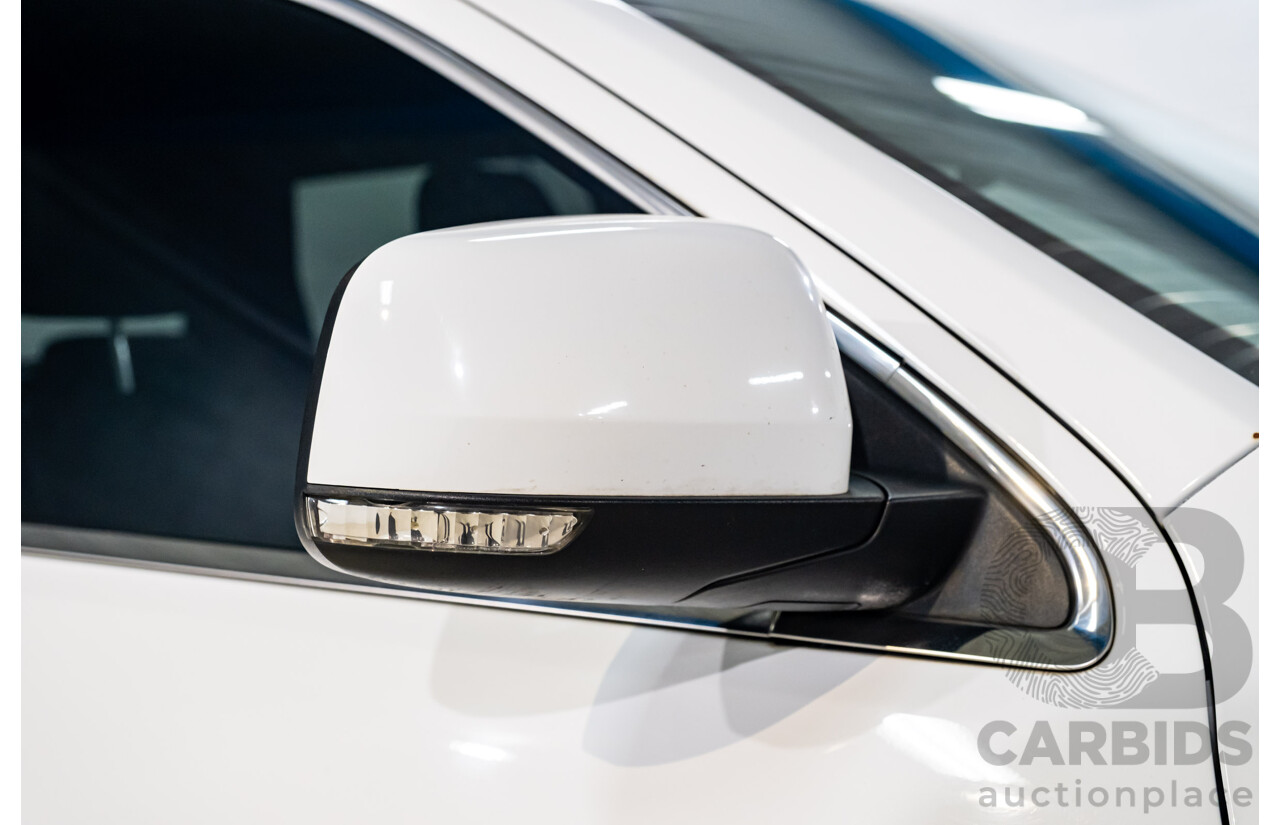 12/2015 Jeep Grand Cherokee Blackhawk (4x4) WK MY15 4d Wagon Bright White Turbo Diesel V6 3.0L