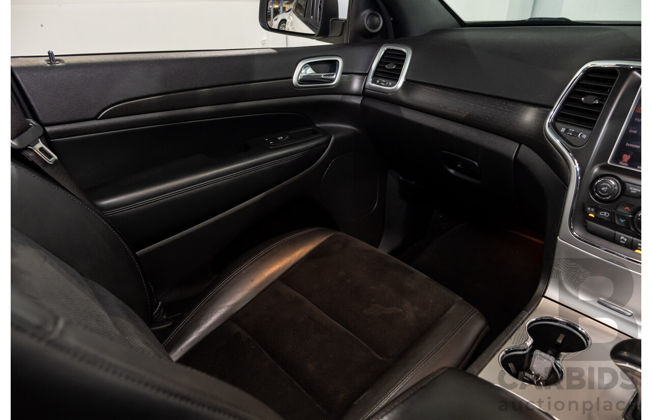 12/2015 Jeep Grand Cherokee Blackhawk (4x4) WK MY15 4d Wagon Bright White Turbo Diesel V6 3.0L