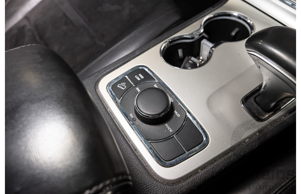 12/2015 Jeep Grand Cherokee Blackhawk (4x4) WK MY15 4d Wagon Bright White Turbo Diesel V6 3.0L