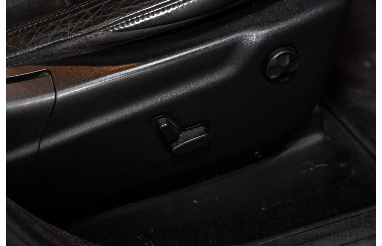 12/2015 Jeep Grand Cherokee Blackhawk (4x4) WK MY15 4d Wagon Bright White Turbo Diesel V6 3.0L