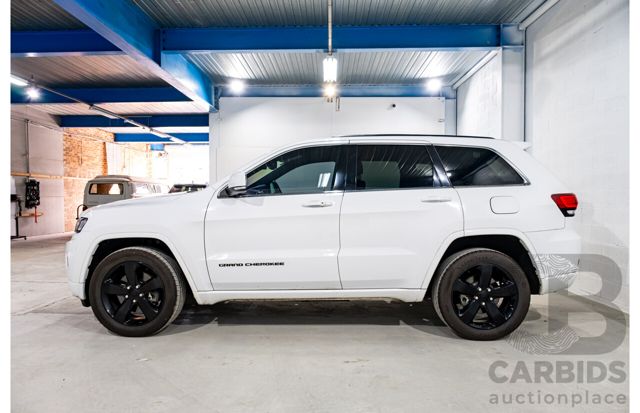 12/2015 Jeep Grand Cherokee Blackhawk (4x4) WK MY15 4d Wagon Bright White Turbo Diesel V6 3.0L