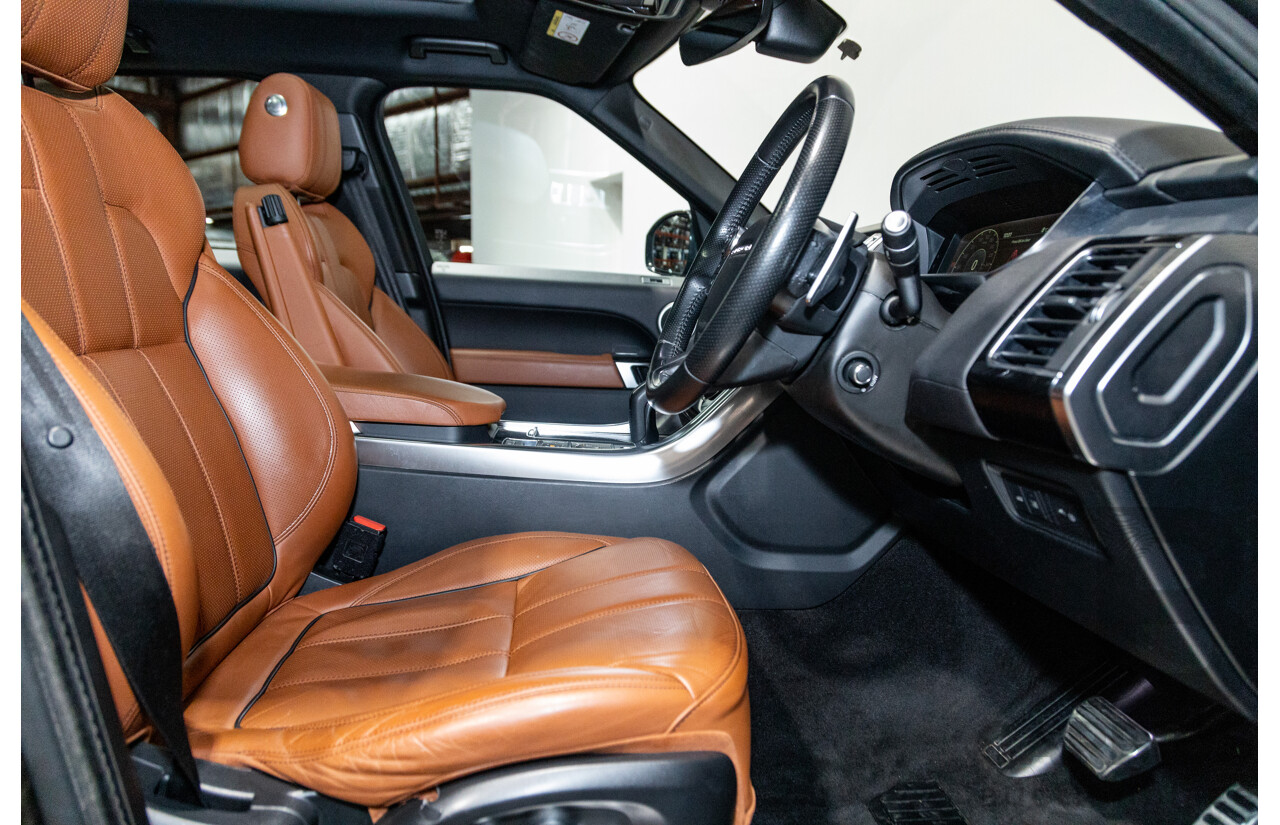 10/2017 Land Rover Range Rover Sport SDV8 HSE Dynamic LW (AWD) MY16 4d Wagon Santorini Black Metallic Twin Turbo Diesel V8 4.4L