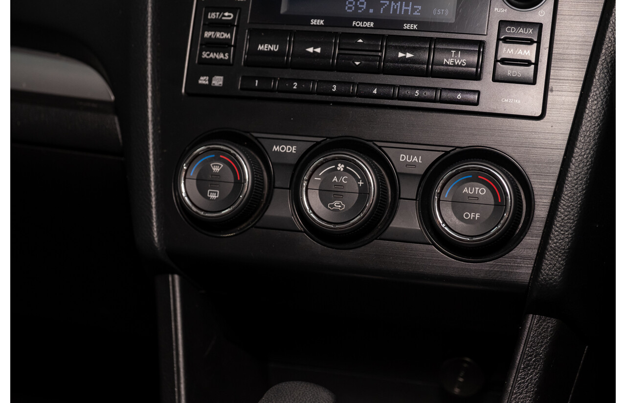 5/2013 Subaru Impreza 2.0i-S (AWD) MY13 5d Hatchback Pearl White 2.0L