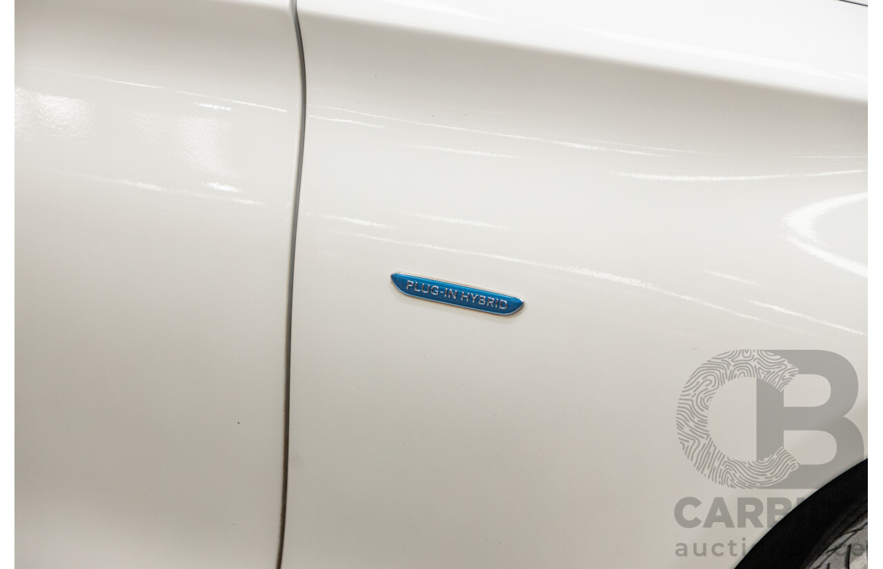 01/2018 Mercedes Benz C350e W205 MY18 4d Sedan Diamond White Metallic Turbo 2.0L / 60kw Hybrid