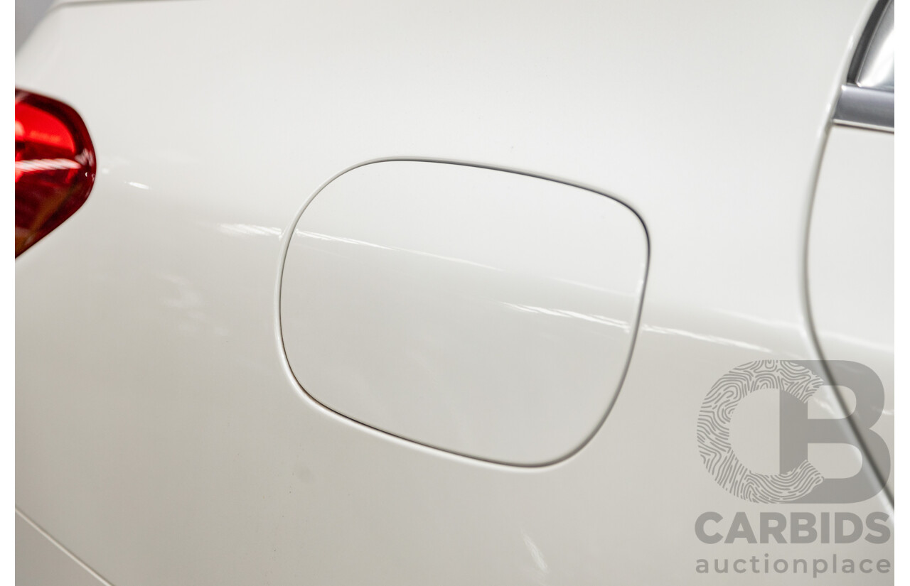 01/2018 Mercedes Benz C350e W205 MY18 4d Sedan Diamond White Metallic Turbo 2.0L / 60kw Hybrid