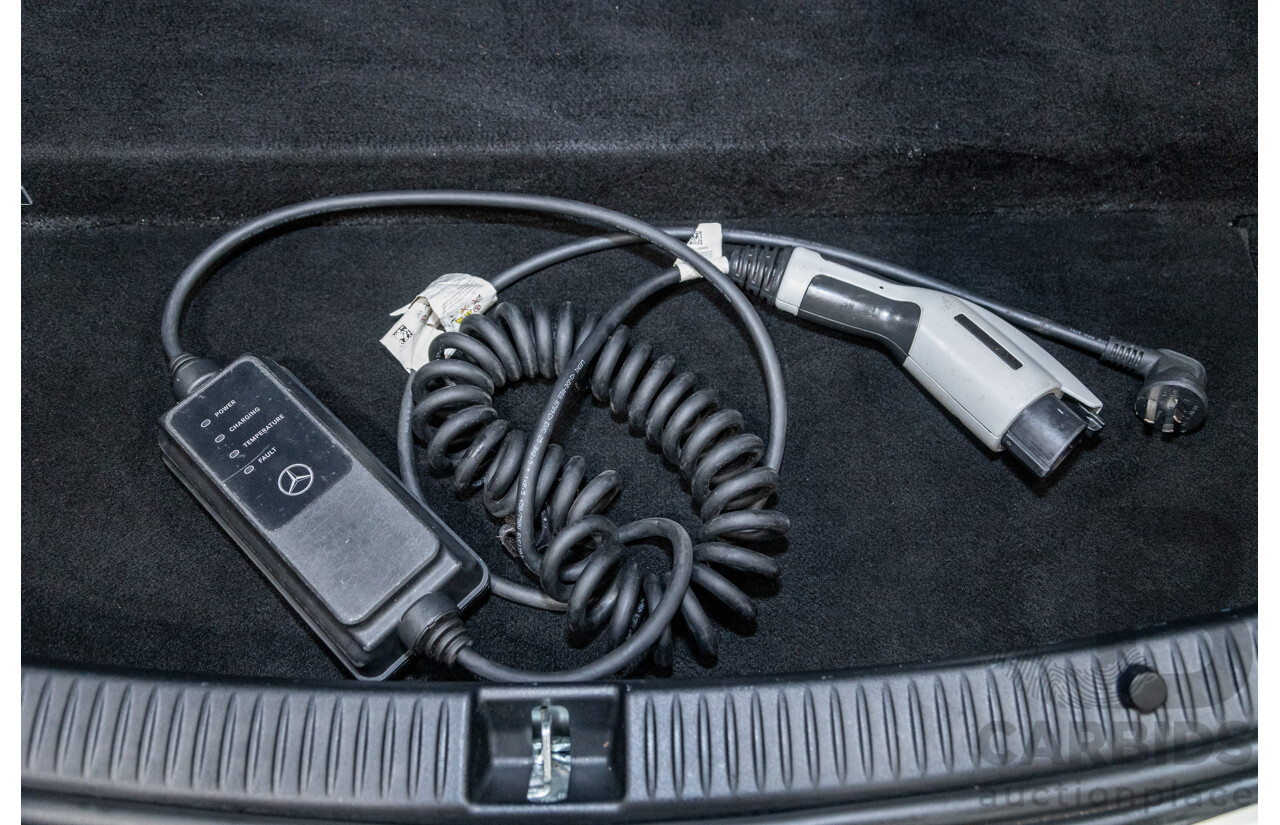 01/2018 Mercedes Benz C350e W205 MY18 4d Sedan Diamond White Metallic Turbo 2.0L / 60kw Hybrid