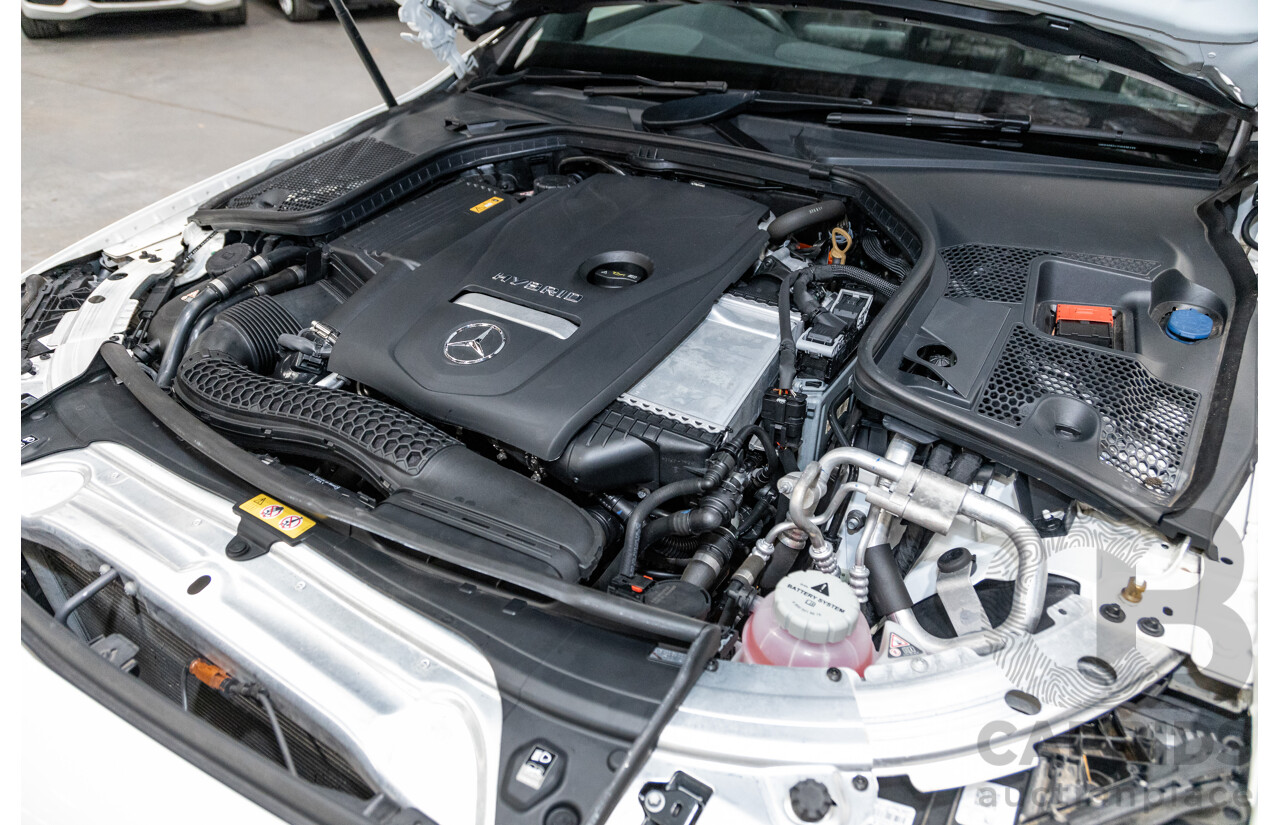 01/2018 Mercedes Benz C350e W205 MY18 4d Sedan Diamond White Metallic Turbo 2.0L / 60kw Hybrid