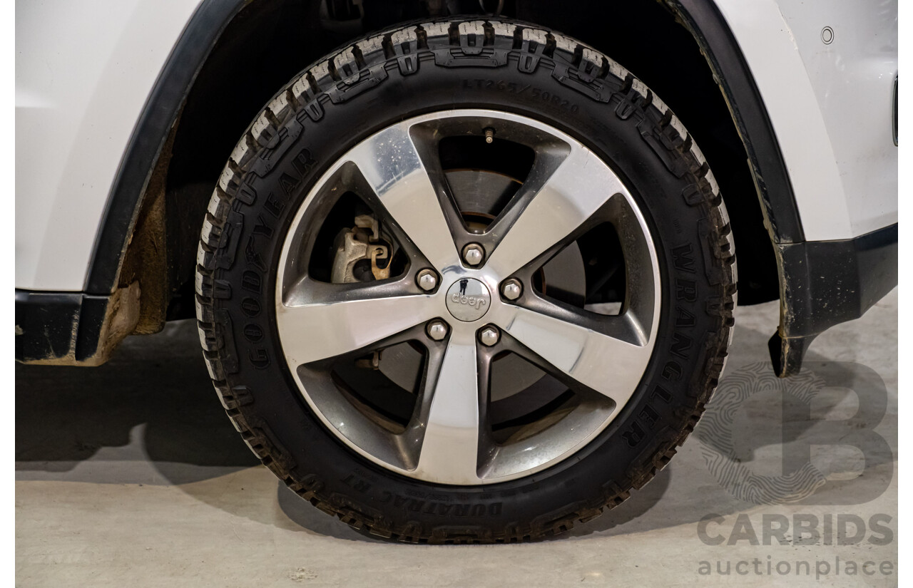 06/2015 Jeep Grand Cherokee Limited (4x4) WK MY15 4d Wagon White Turbo Diesel V6 3.0L