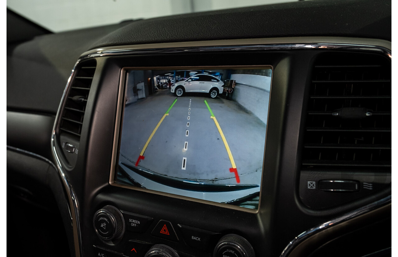 06/2015 Jeep Grand Cherokee Limited (4x4) WK MY15 4d Wagon White Turbo Diesel V6 3.0L