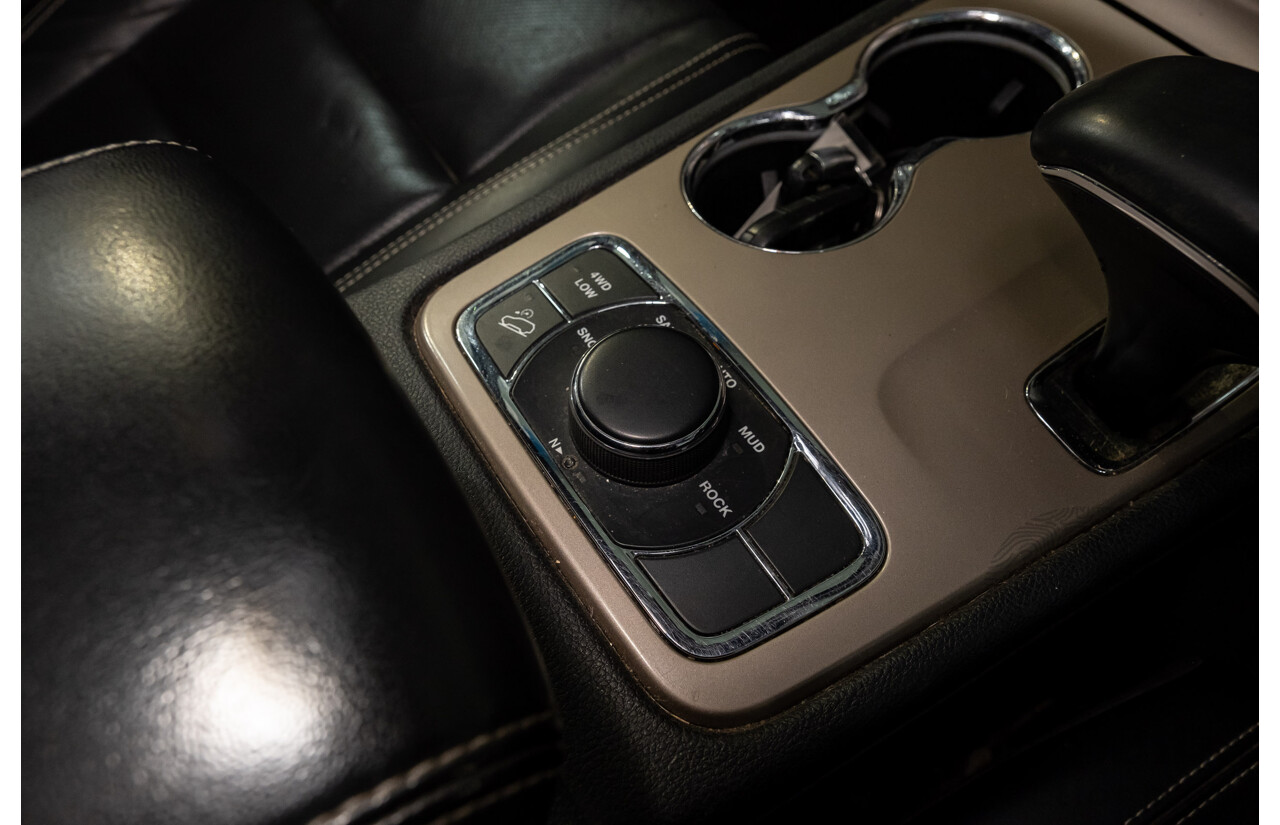 06/2015 Jeep Grand Cherokee Limited (4x4) WK MY15 4d Wagon White Turbo Diesel V6 3.0L