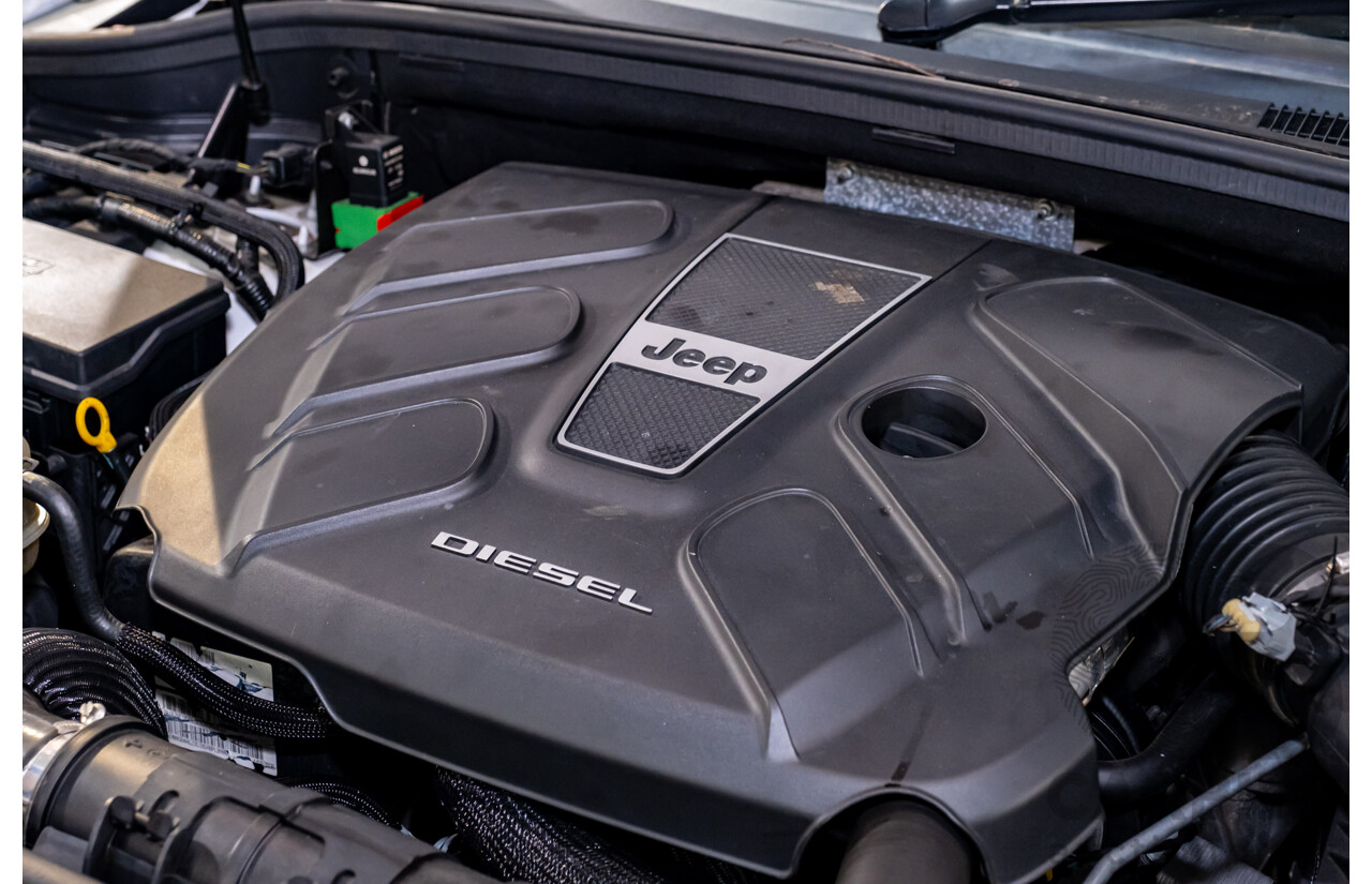 06/2015 Jeep Grand Cherokee Limited (4x4) WK MY15 4d Wagon White Turbo Diesel V6 3.0L