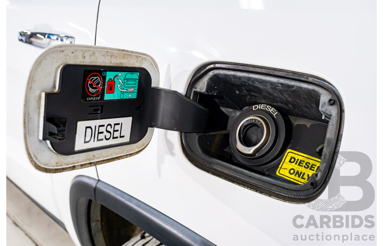 06/2015 Jeep Grand Cherokee Limited (4x4) WK MY15 4d Wagon White Turbo Diesel V6 3.0L