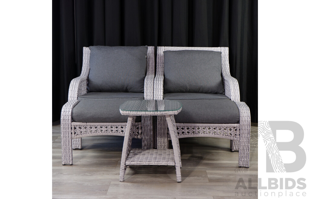 Modern Five Piece Polyweave Patio Suite by Onland Furniture