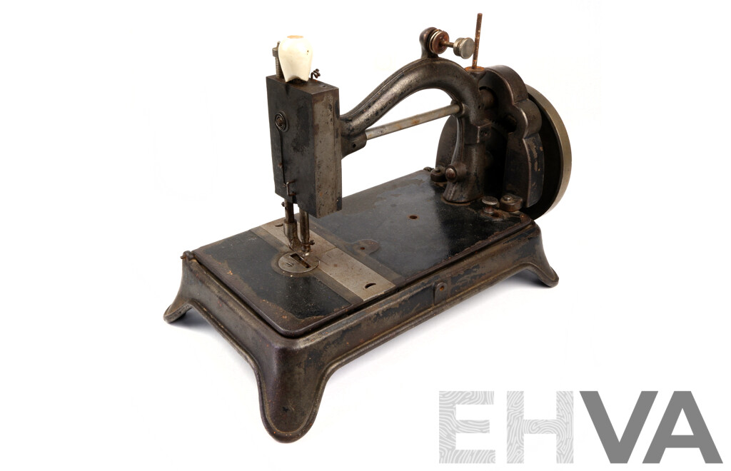 Antique Hand Cranked Sewing Machine