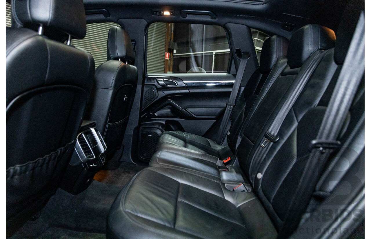 6/2012 Porsche Cayenne Diesel (AWD) Series 2 MY12 4d Wagon Black Turbo Diesel V6 3.0L