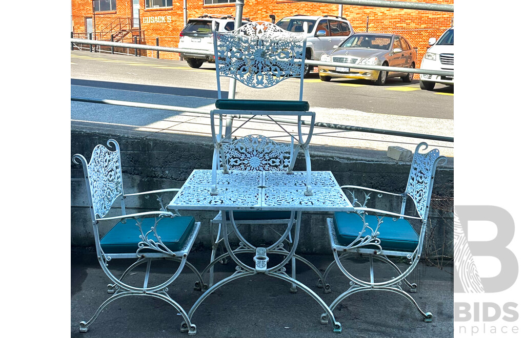 Cast Aluminium Five Piece Outdoor Suite