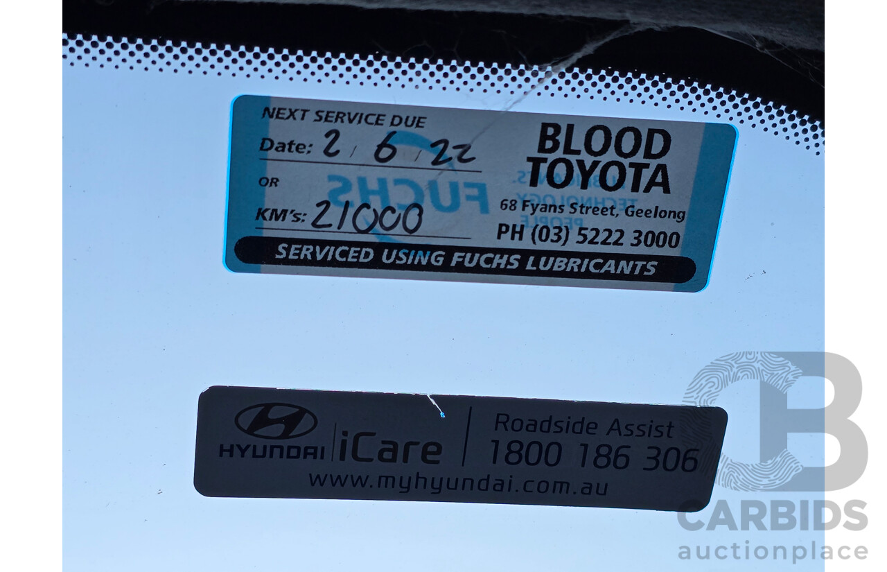 4/2015 Hyundai iLoad TQ MY15 4d Van White 2.4L