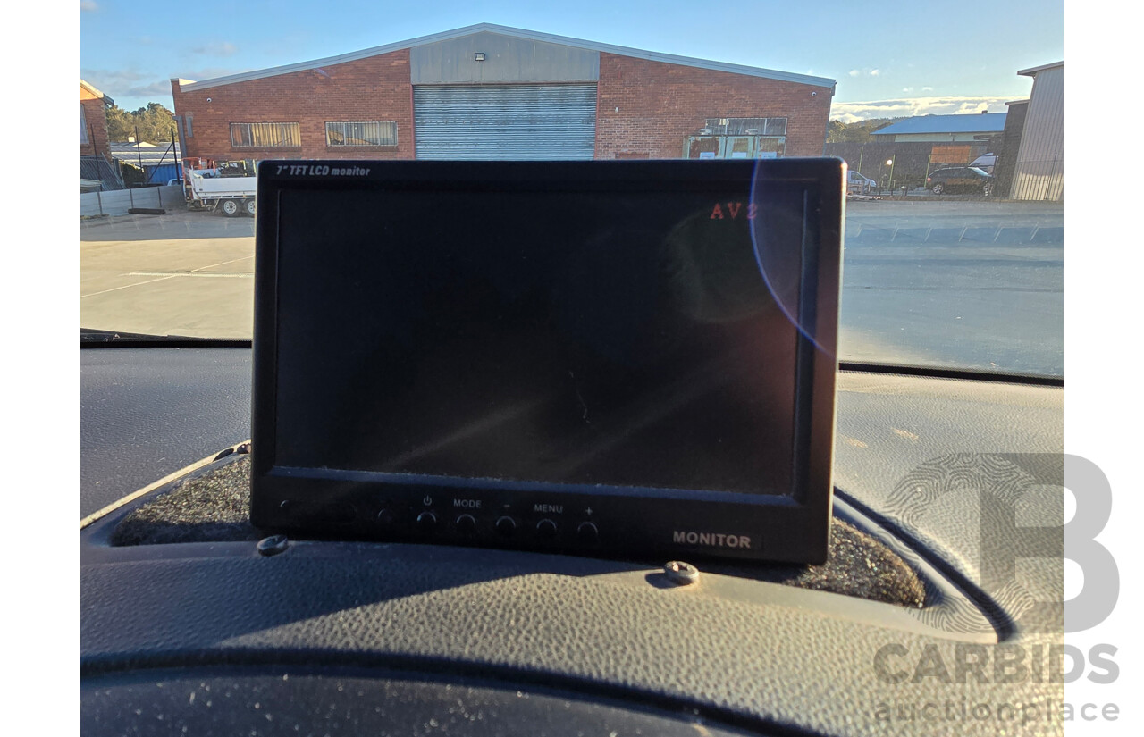 4/2015 Hyundai iLoad TQ MY15 4d Van White 2.4L