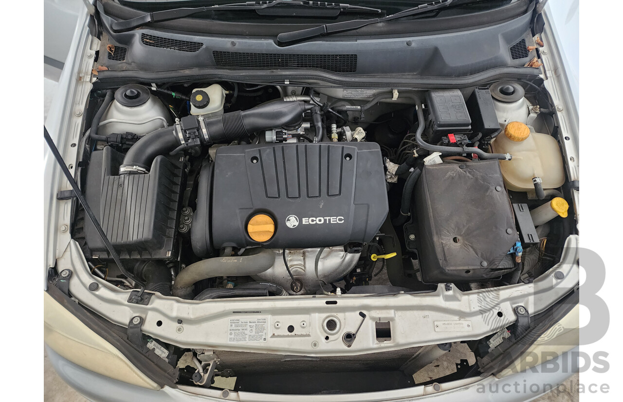 06/2005 Holden Astra CLASSIC FWD TS 4D Sedan Silver 1.8L
