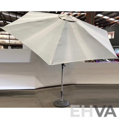 Jasper Round Market Umbrella