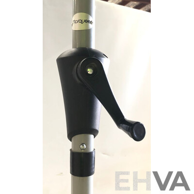 Jasper Round Market Umbrella