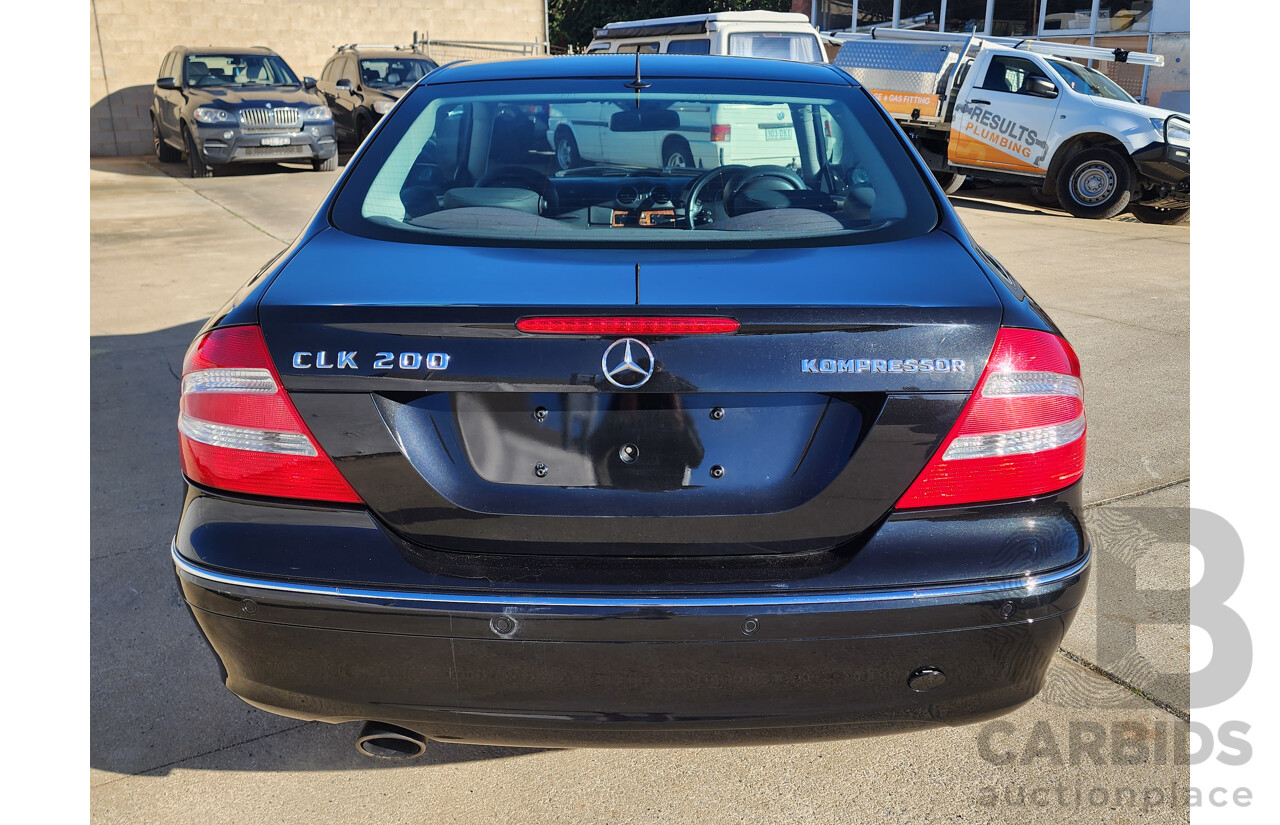 05/2005 Mercedes-Benz Clk200k ELEGANCE RWD C209 2D Coupe Black 1.8L