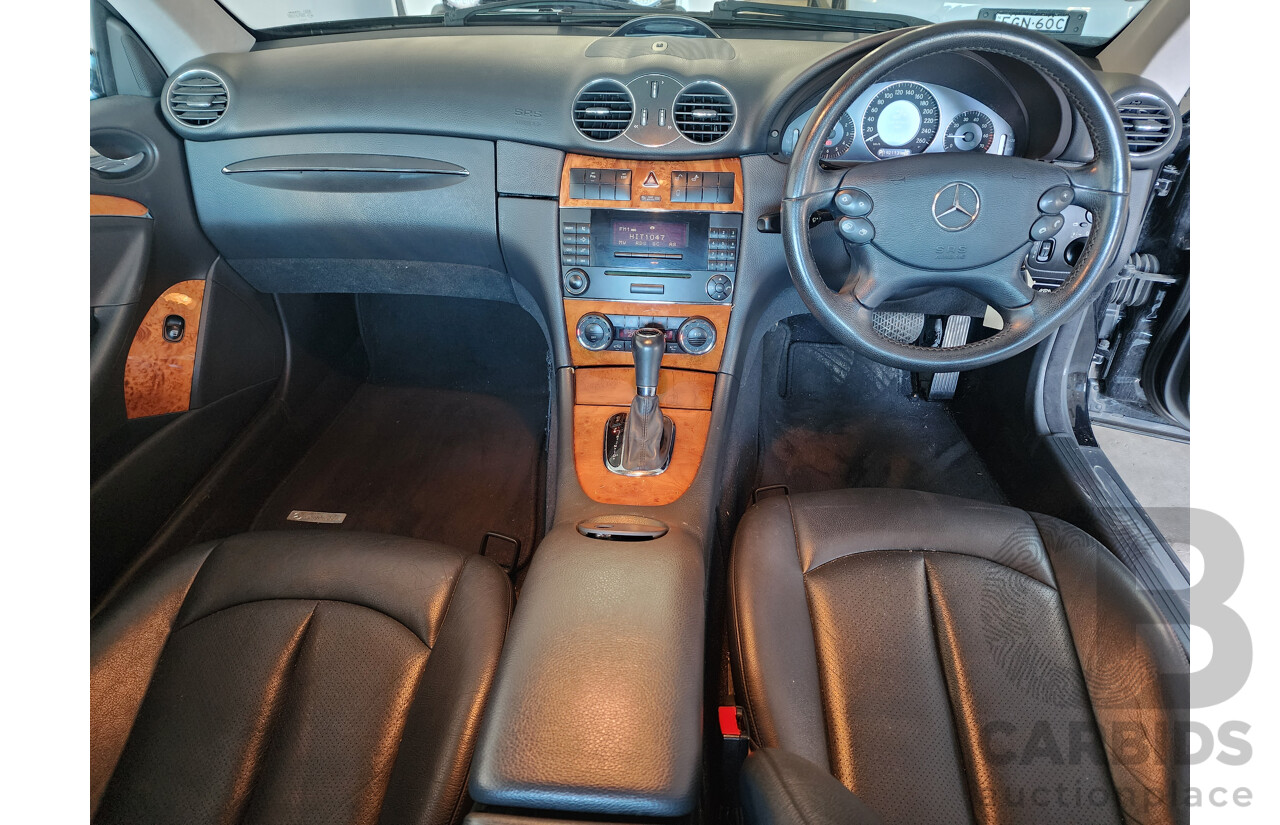 05/2005 Mercedes-Benz Clk200k ELEGANCE RWD C209 2D Coupe Black 1.8L