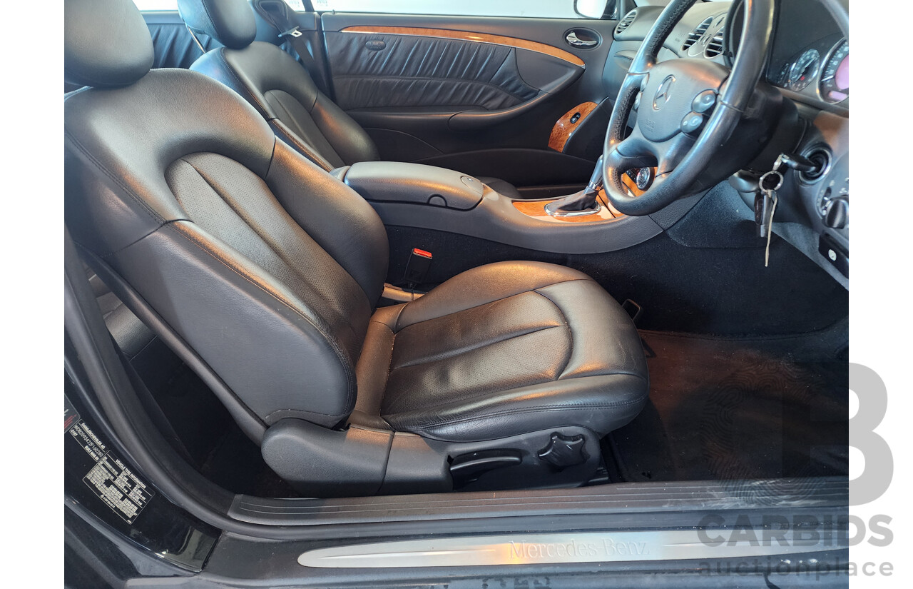 05/2005 Mercedes-Benz Clk200k ELEGANCE RWD C209 2D Coupe Black 1.8L
