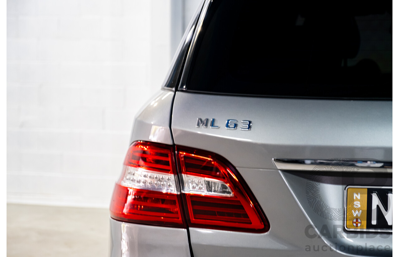 2/2013 Mercedes Benz ML63 AMG (4x4) W166 4d Wagon Palladium Silver Metallic Twin Turbo V8 5.5L