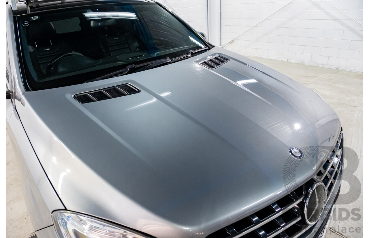 2/2013 Mercedes Benz ML63 AMG (4x4) W166 4d Wagon Palladium Silver Metallic Twin Turbo V8 5.5L