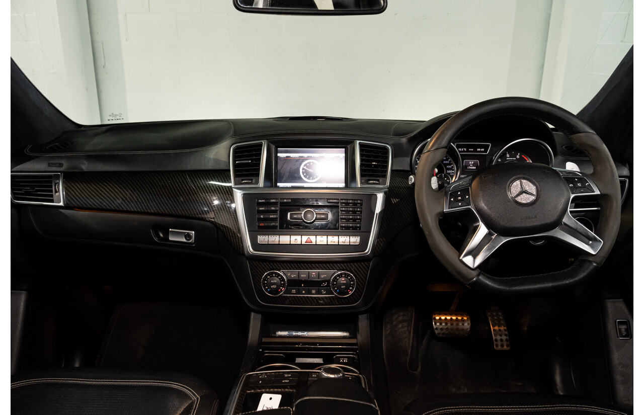 2/2013 Mercedes Benz ML63 AMG (4x4) W166 4d Wagon Palladium Silver Metallic Twin Turbo V8 5.5L