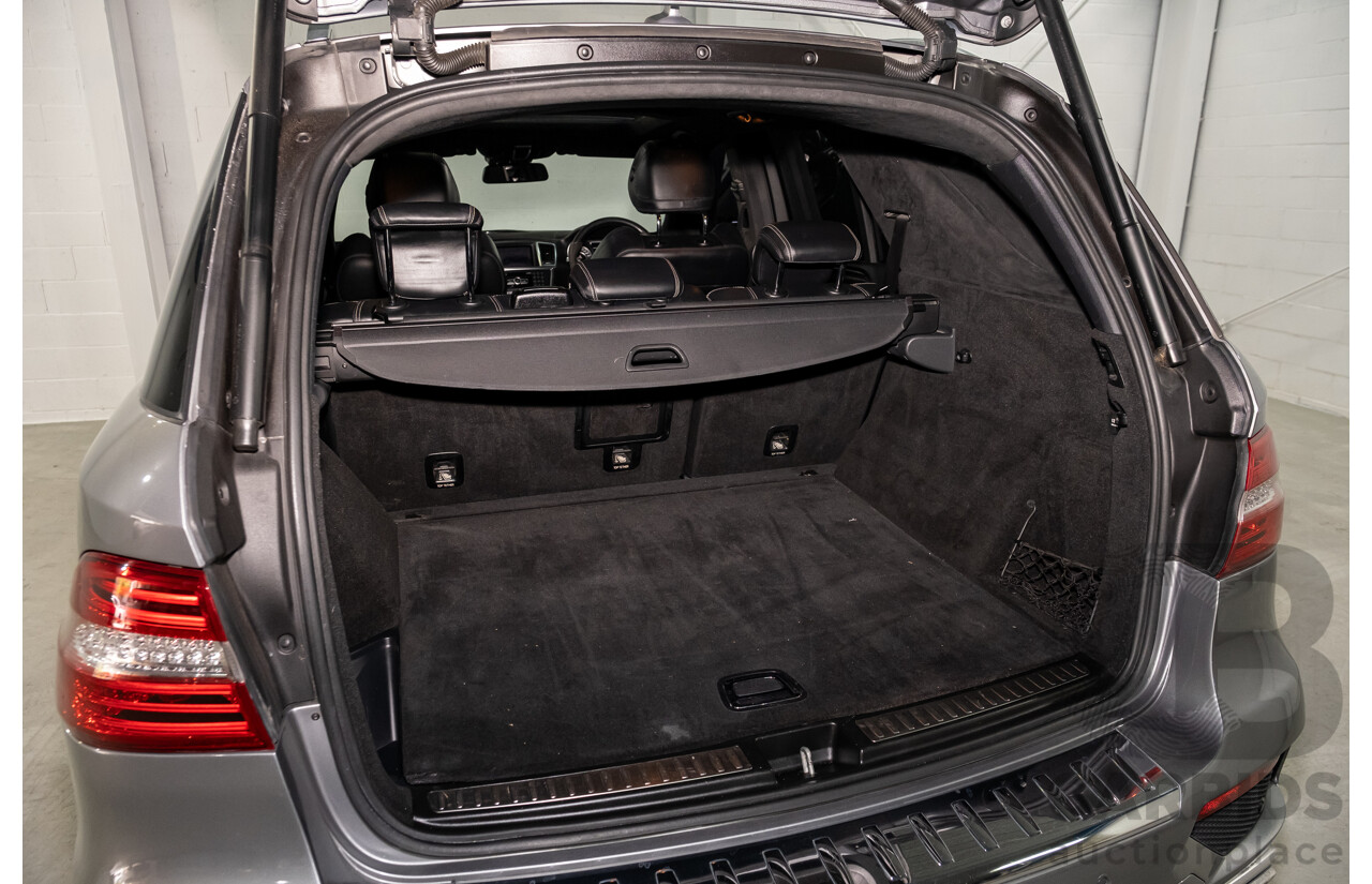 2/2013 Mercedes Benz ML63 AMG (4x4) W166 4d Wagon Palladium Silver Metallic Twin Turbo V8 5.5L