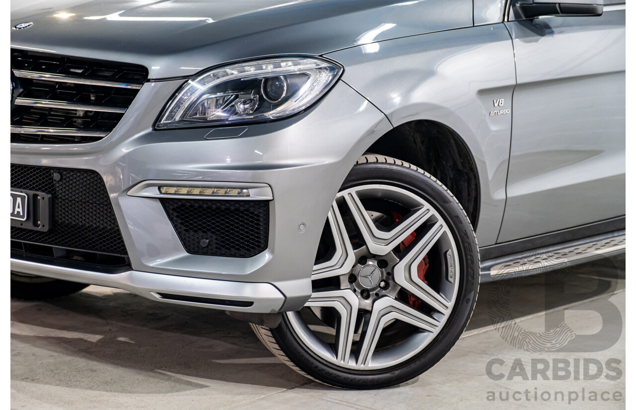 2/2013 Mercedes Benz ML63 AMG (4x4) W166 4d Wagon Palladium Silver Metallic Twin Turbo V8 5.5L