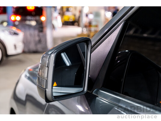 2/2013 Mercedes Benz ML63 AMG (4x4) W166 4d Wagon Palladium Silver Metallic Twin Turbo V8 5.5L