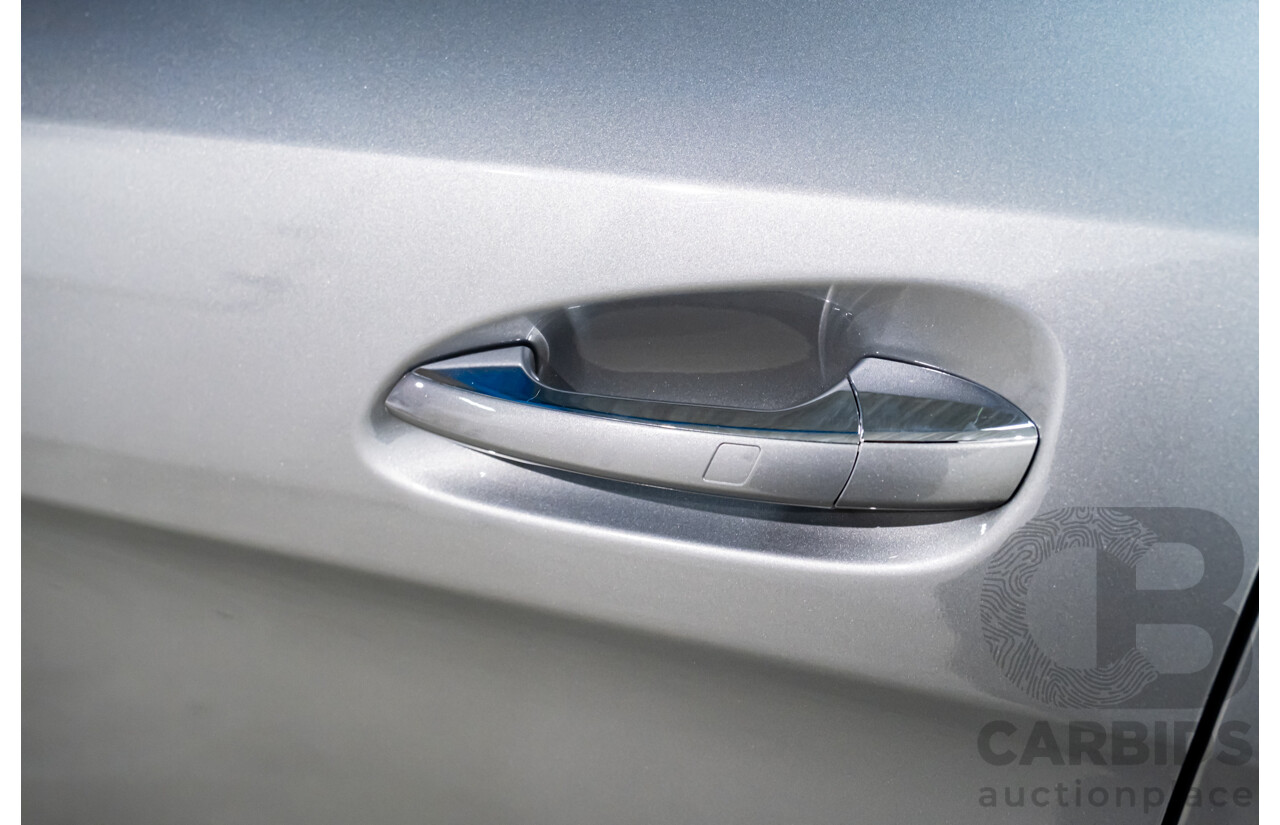 2/2013 Mercedes Benz ML63 AMG (4x4) W166 4d Wagon Palladium Silver Metallic Twin Turbo V8 5.5L