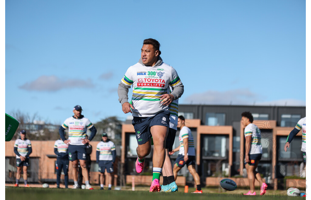 Josh Papalii #300 Personally Signed Underground Spirits 40th Anniversary Gin - Special Edition 08/40 and a Personally Signed Josh Papalii Run-Out Tee.