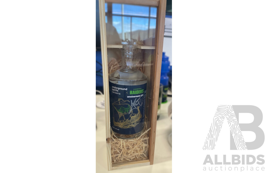 Josh Papalii #300 Personally Signed Underground Spirits 40th Anniversary Gin - Special Edition 08/40 and a Personally Signed Josh Papalii Run-Out Tee.