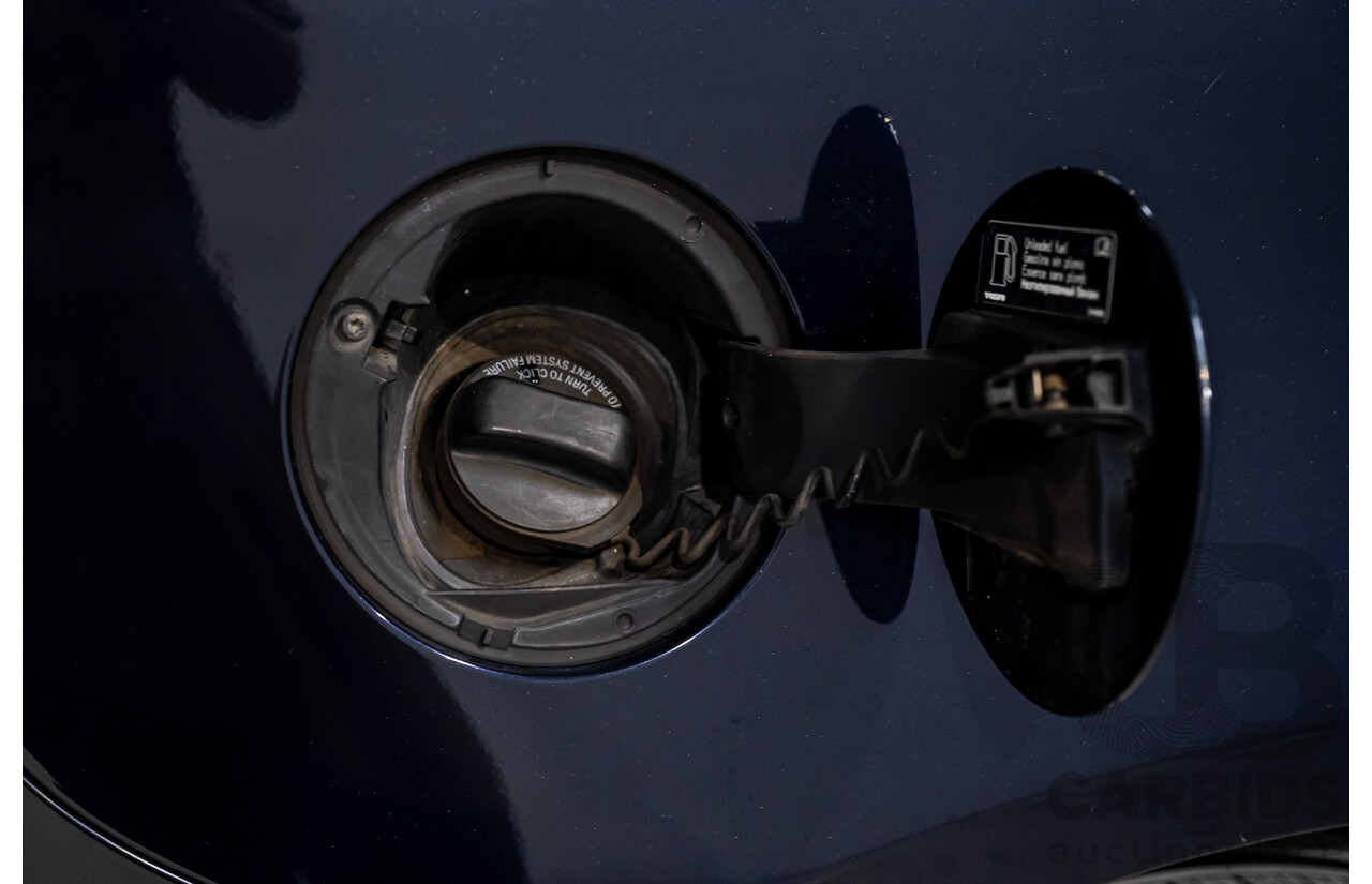 02/2016 Volvo XC60 T5 Luxury DZ MY16 4D Wagon Magic Blue Metallic Turbo 2.0L