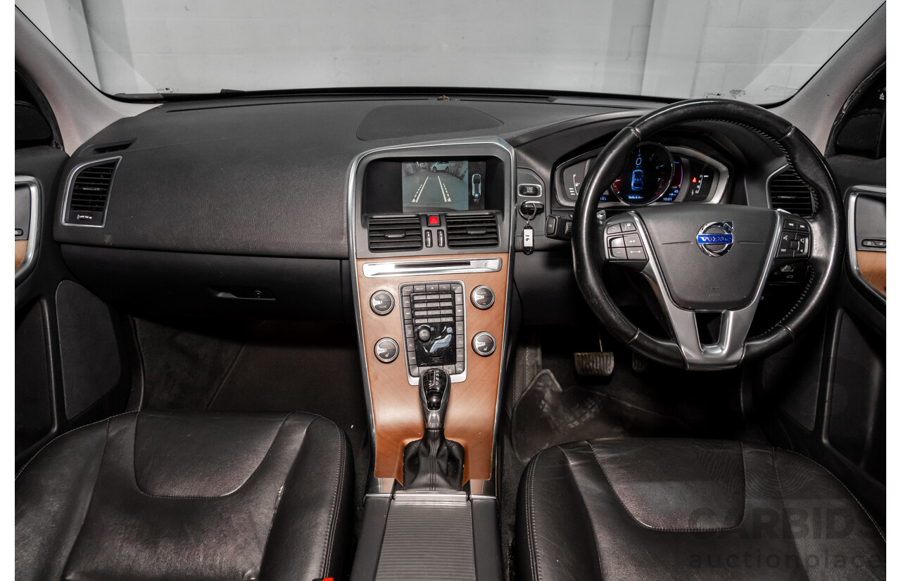 02/2016 Volvo XC60 T5 Luxury DZ MY16 4D Wagon Magic Blue Metallic Turbo 2.0L