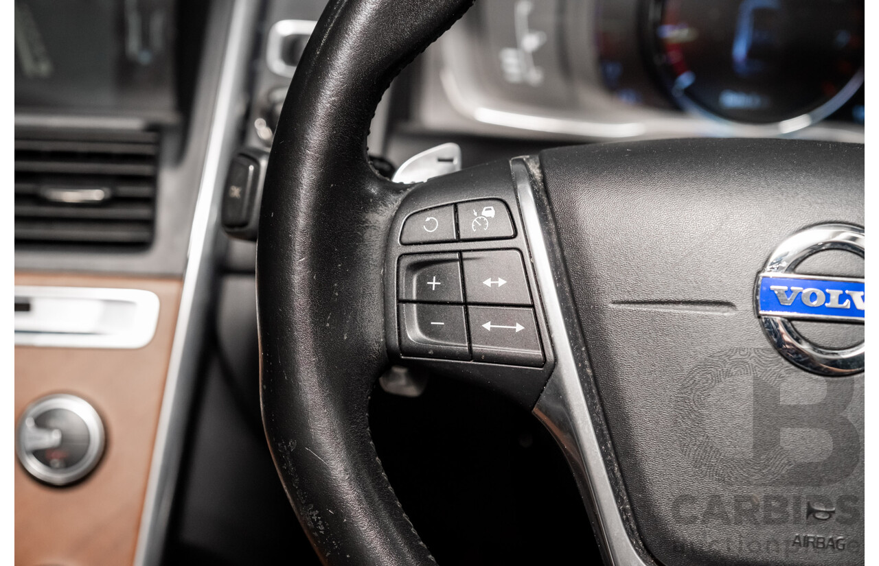 02/2016 Volvo XC60 T5 Luxury DZ MY16 4D Wagon Magic Blue Metallic Turbo 2.0L