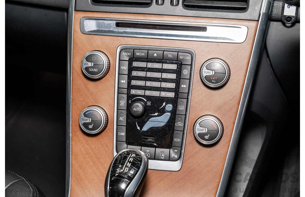 02/2016 Volvo XC60 T5 Luxury DZ MY16 4D Wagon Magic Blue Metallic Turbo 2.0L