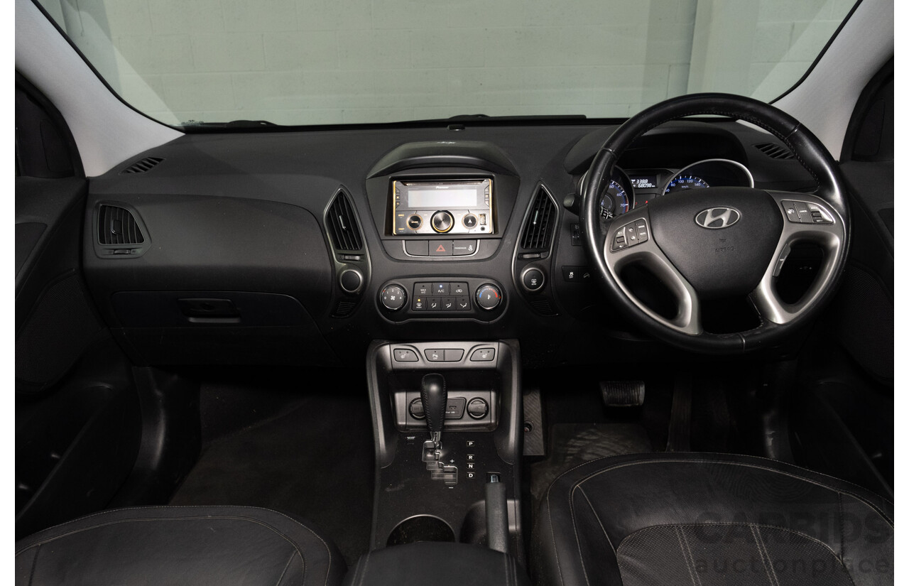 8/2014 Hyundai Ix35 SE LM SERIES II 4d Wagon Red 2.0L