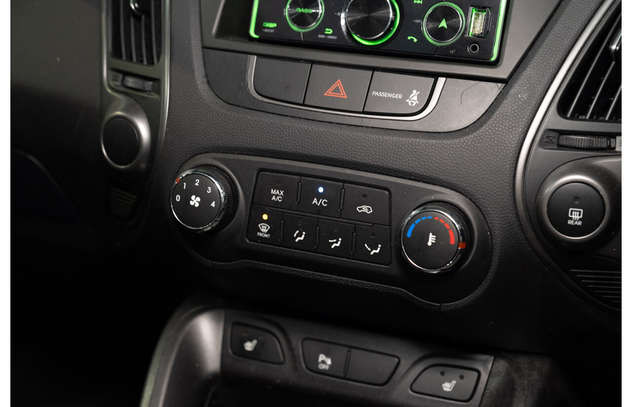 8/2014 Hyundai Ix35 SE LM SERIES II 4d Wagon Red 2.0L