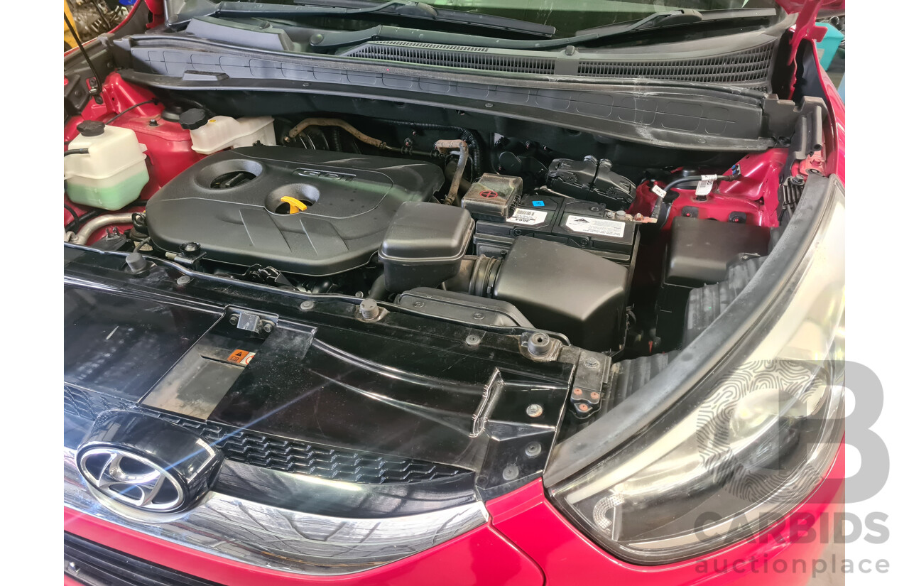8/2014 Hyundai Ix35 SE LM SERIES II 4d Wagon Red 2.0L