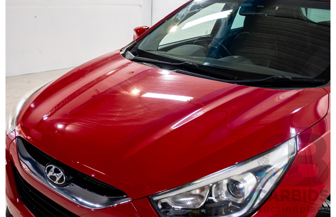 8/2014 Hyundai Ix35 SE LM SERIES II 4d Wagon Red 2.0L