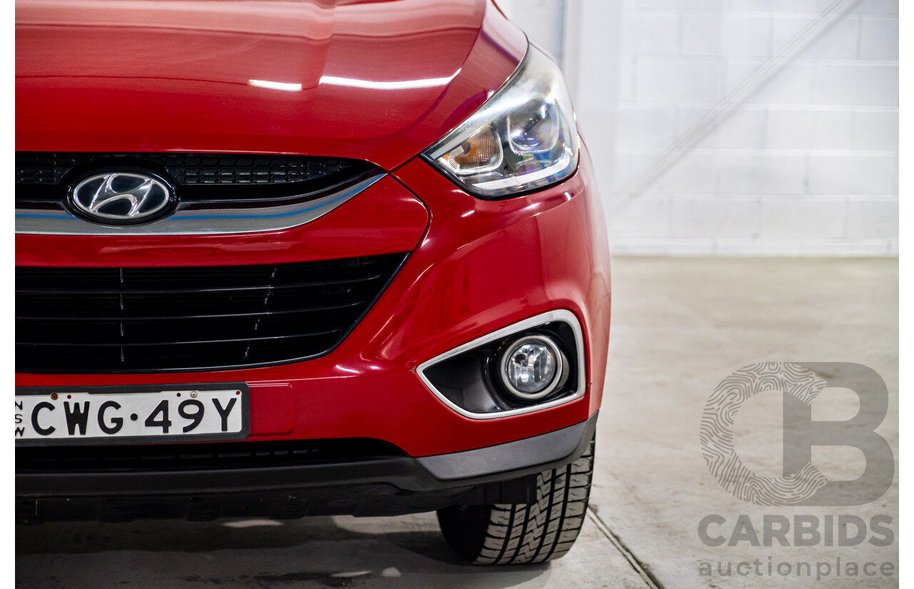 8/2014 Hyundai Ix35 SE LM SERIES II 4d Wagon Red 2.0L