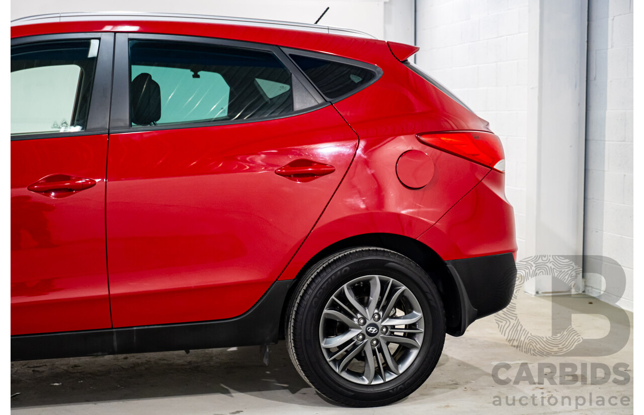 8/2014 Hyundai Ix35 SE LM SERIES II 4d Wagon Red 2.0L