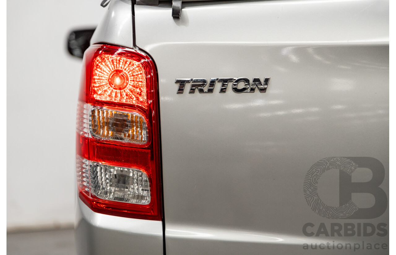 10/2015 Mitsubishi Triton GLX (4x4) MQ MY16 4d Dual Cab Utility Sterling Silver Metallic Turbo Diesel 2.4L