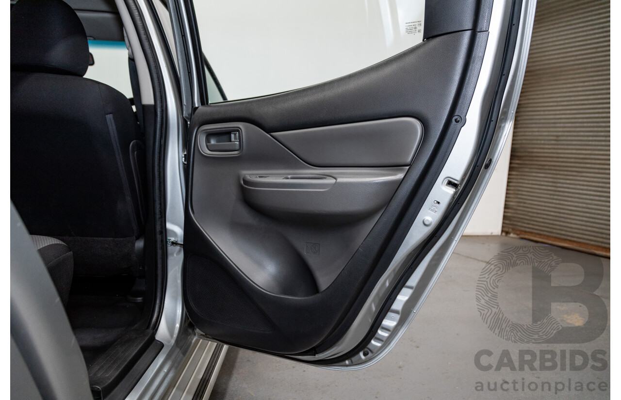 10/2015 Mitsubishi Triton GLX (4x4) MQ MY16 4d Dual Cab Utility Sterling Silver Metallic Turbo Diesel 2.4L