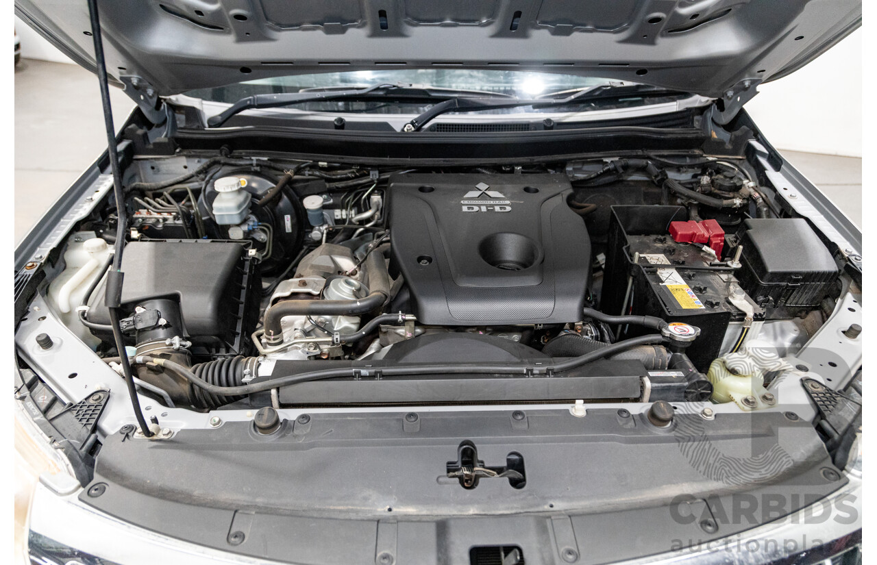 10/2015 Mitsubishi Triton GLX (4x4) MQ MY16 4d Dual Cab Utility Sterling Silver Metallic Turbo Diesel 2.4L